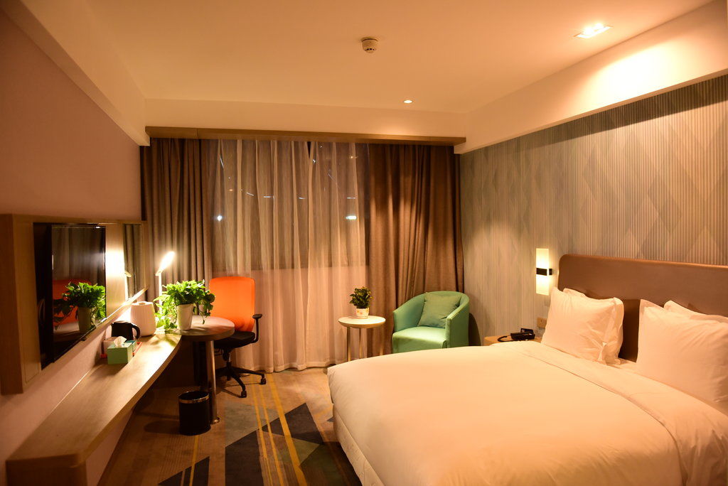 Holiday Inn Express Lhasa Potala Palace, an IHG Hotel Bagian luar foto